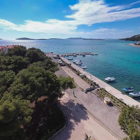 Relaxing Whole Top Floor Apartment By The Sea Žaborić Exterior foto