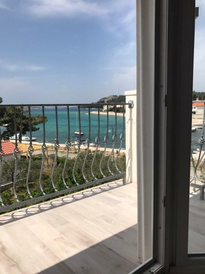 Relaxing Whole Top Floor Apartment By The Sea Žaborić Exterior foto