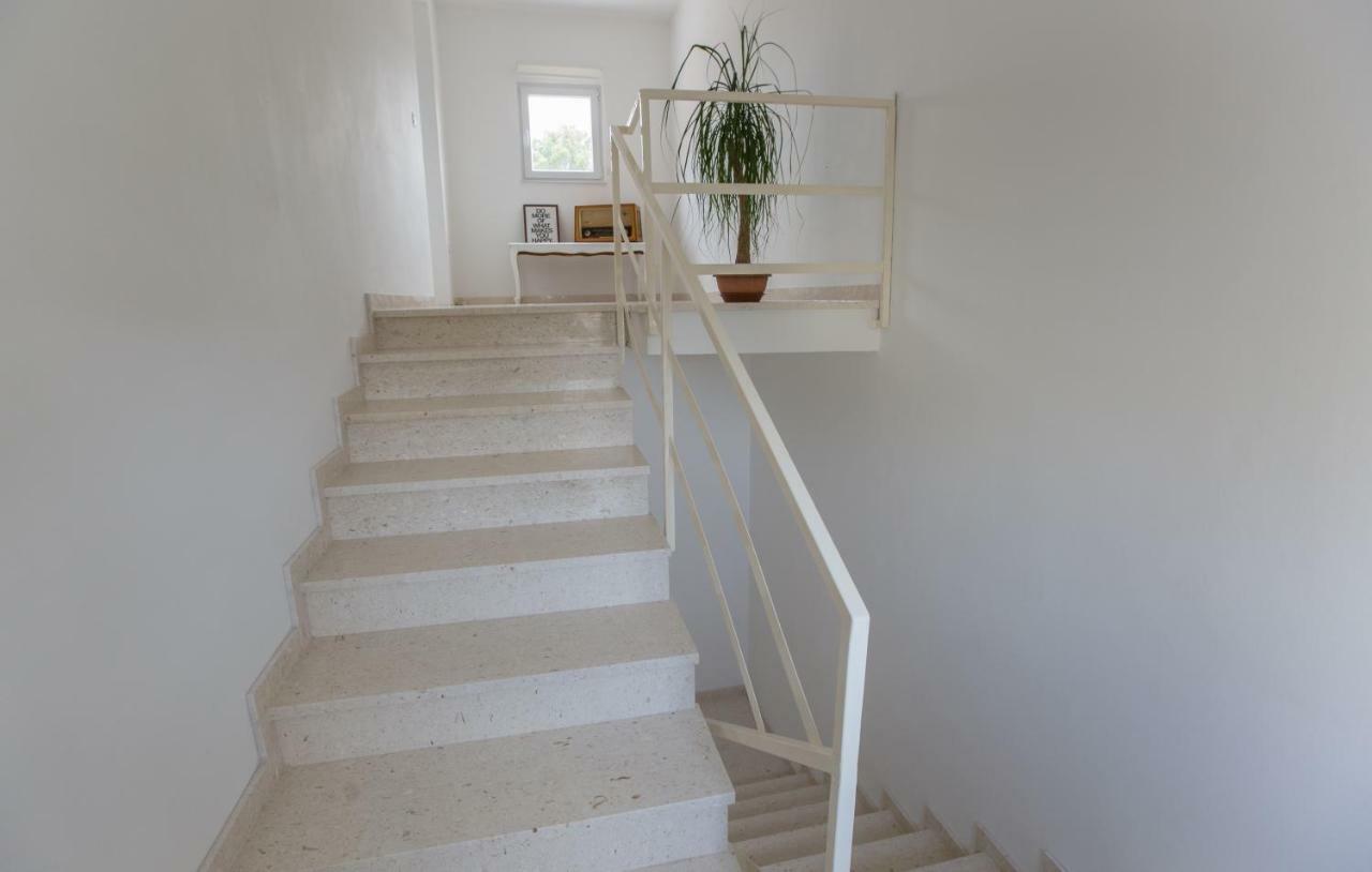 Relaxing Whole Top Floor Apartment By The Sea Žaborić Exterior foto